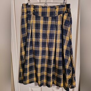 Plaid A-Line Skirt in Black and Yellow, 2xl